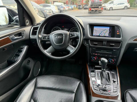 2012 Audi Q5 3.2 quattro Prestige