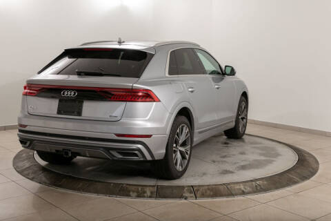 2020 Audi Q8 quattro Premium Plus 55 TFSI