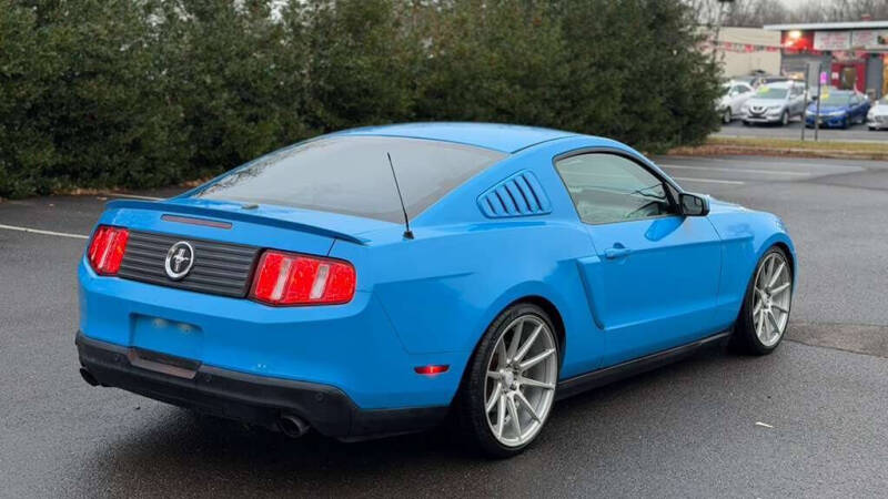 2012 Ford Mustang V6 Premium