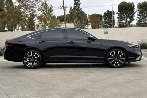 2025 Honda Accord Hybrid Touring