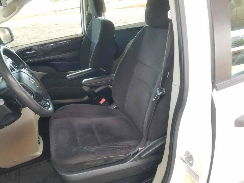 2015 Dodge Grand Caravan SE