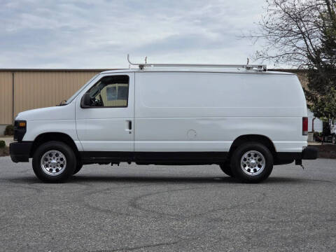 2011 Ford E-Series E-150