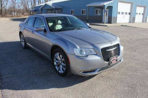 2017 Chrysler 300 Limited