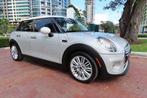2015 MINI Hardtop 4 Door for sale at Choice Auto Brokers in Fort Lauderdale FL