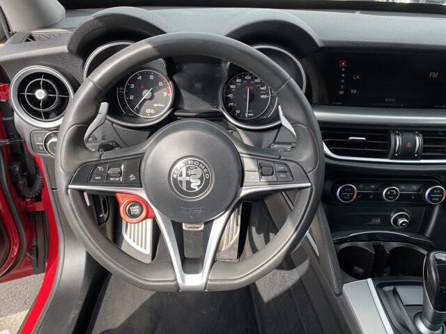 2018 Alfa Romeo Stelvio Sport