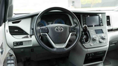 2020 Toyota Sienna