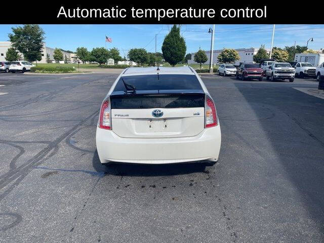 2013 Toyota Prius Two
