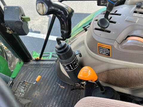 2014 John Deere 6130 D