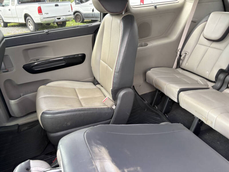 2016 Kia Sedona EX