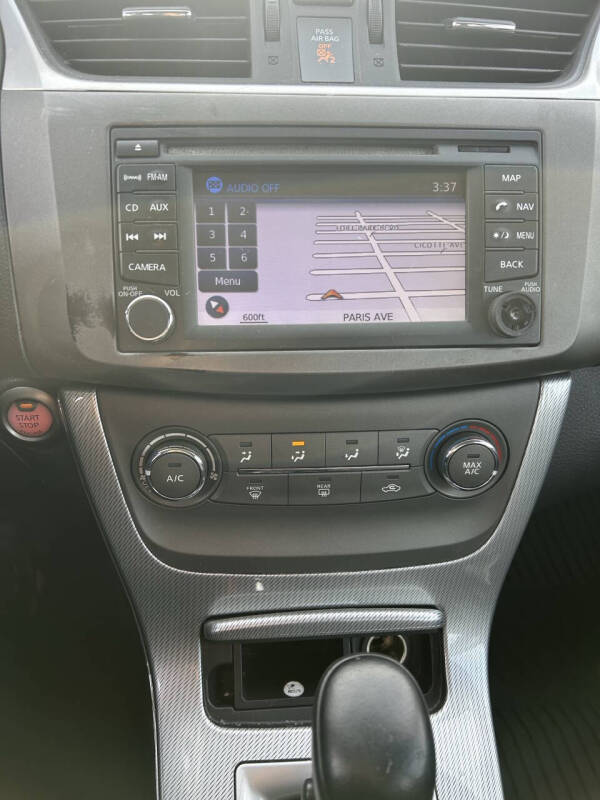 2013 Nissan Sentra SR