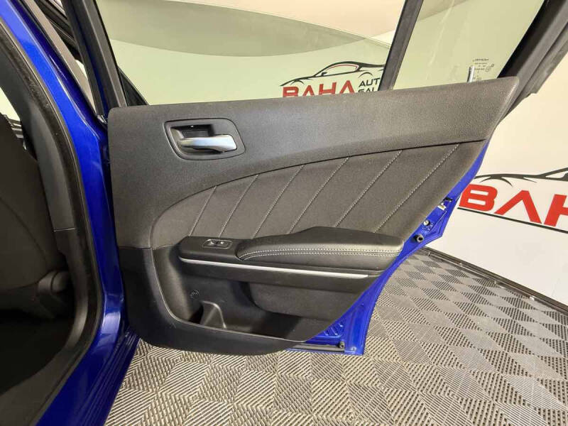 2020 Dodge Charger SXT