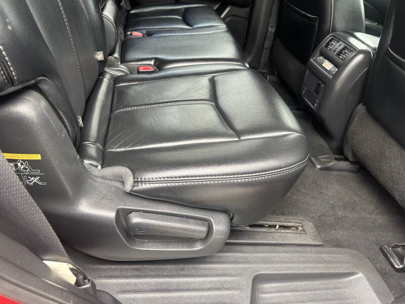 2015 Nissan Pathfinder SL