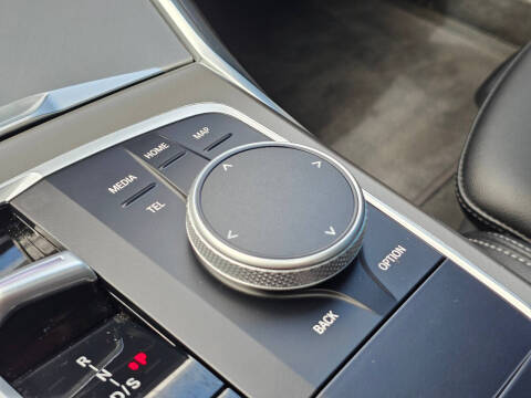 2025 BMW 3 Series 330i xDrive