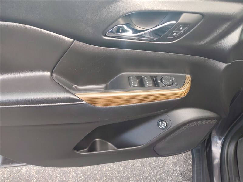 2018 GMC Acadia SLE-2