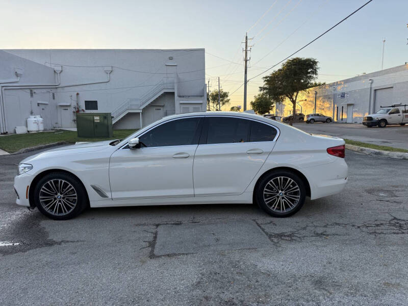 2020 BMW 5 Series 530i
