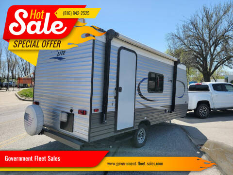 2017 Keystone ZINGER LITE 18RB for sale at Government Fleet Sales in Kansas City MO