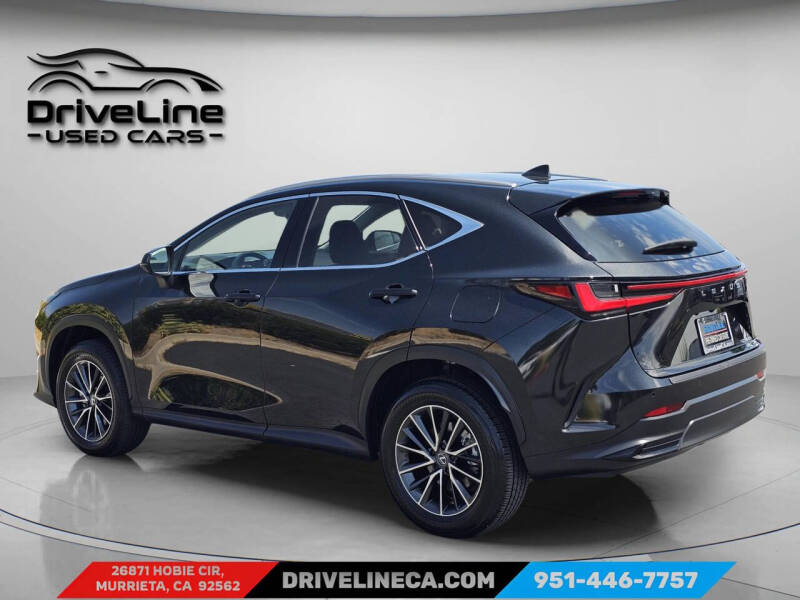 2025 Lexus NX 350h Premium