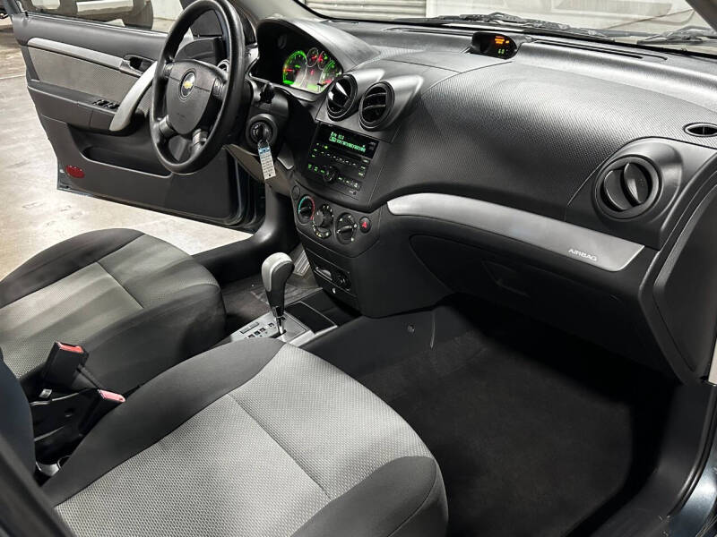 2011 Chevrolet Aveo Aveo5 LT