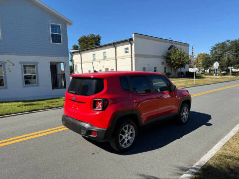 2023 Jeep Renegade Latitude