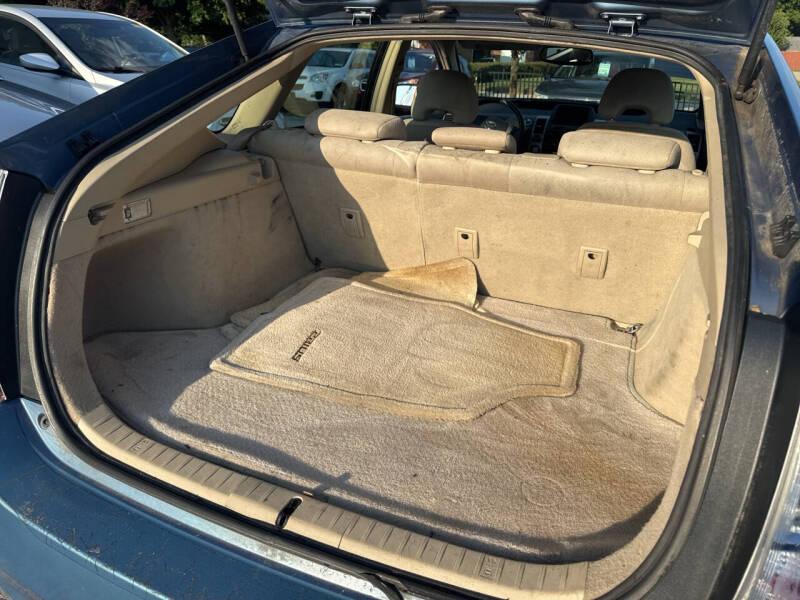 2004 Toyota Prius