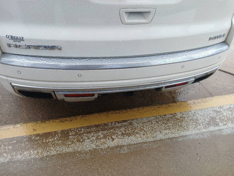 2013 GMC Acadia Denali