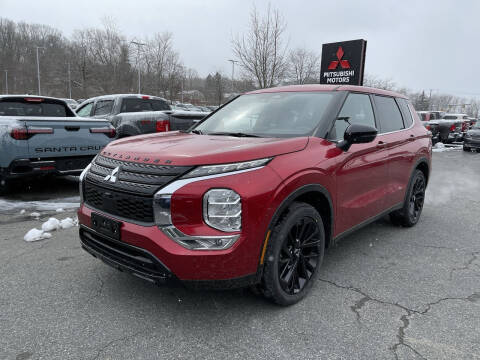 2023 Mitsubishi Outlander for sale at Midstate Auto Group in Auburn MA
