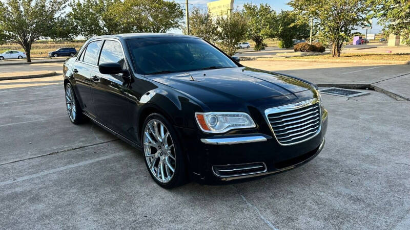 2014 Chrysler 300 for sale at West Oak L&M in Houston TX