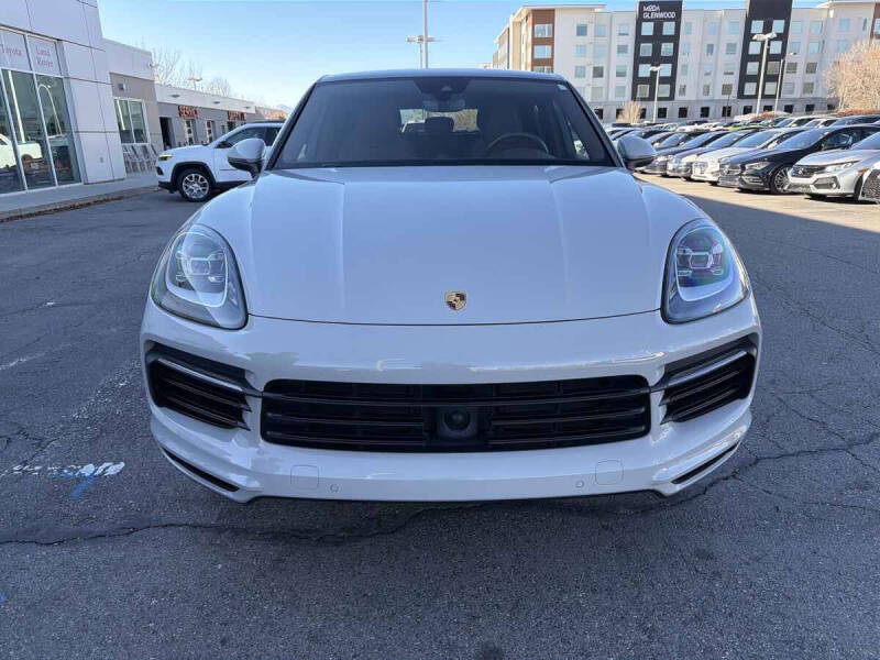 2021 Porsche Cayenne Coupe