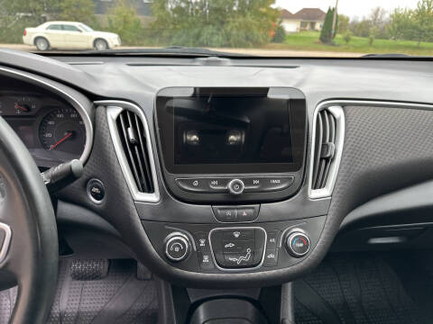 2023 Chevrolet Malibu RS