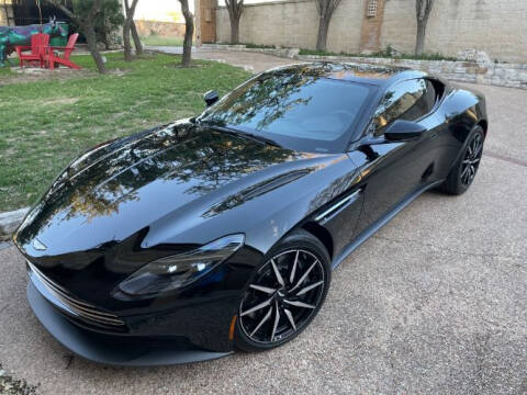 2021 Aston Martin DB11