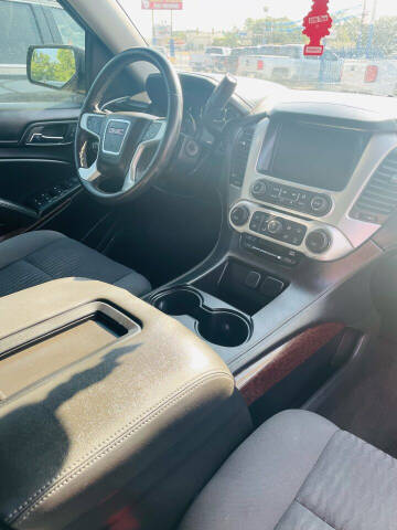 2016 GMC Yukon SLE