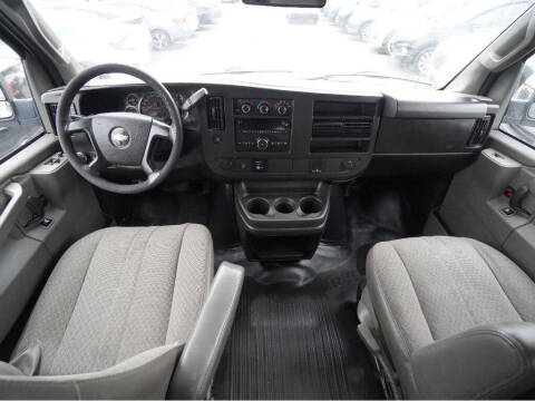 2016 Chevrolet Express 2500