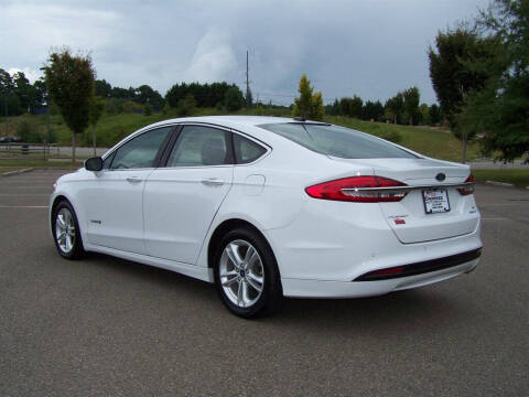 2018 Ford Fusion Hybrid SE
