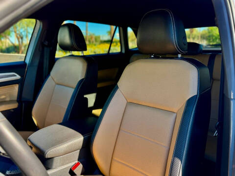 2022 Volkswagen Atlas Cross Sport V6 SE