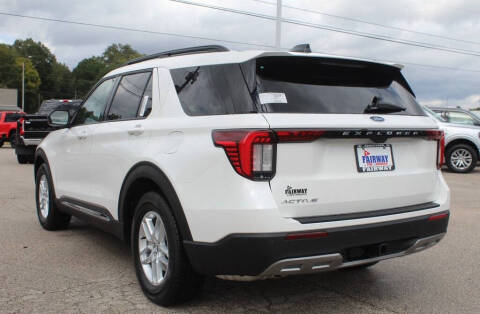 2025 Ford Explorer Active
