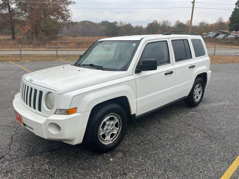 2009 Jeep Patriot for sale at UpCountry Motors in Taylors SC