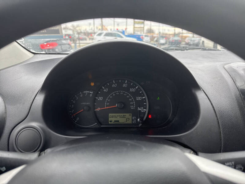 2022 Mitsubishi Mirage ES