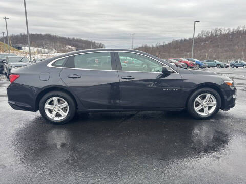 2022 Chevrolet Malibu LS