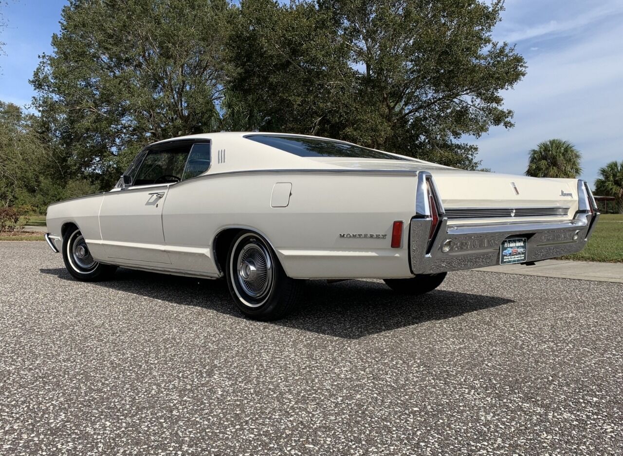 1968 Mercury Monterey 23