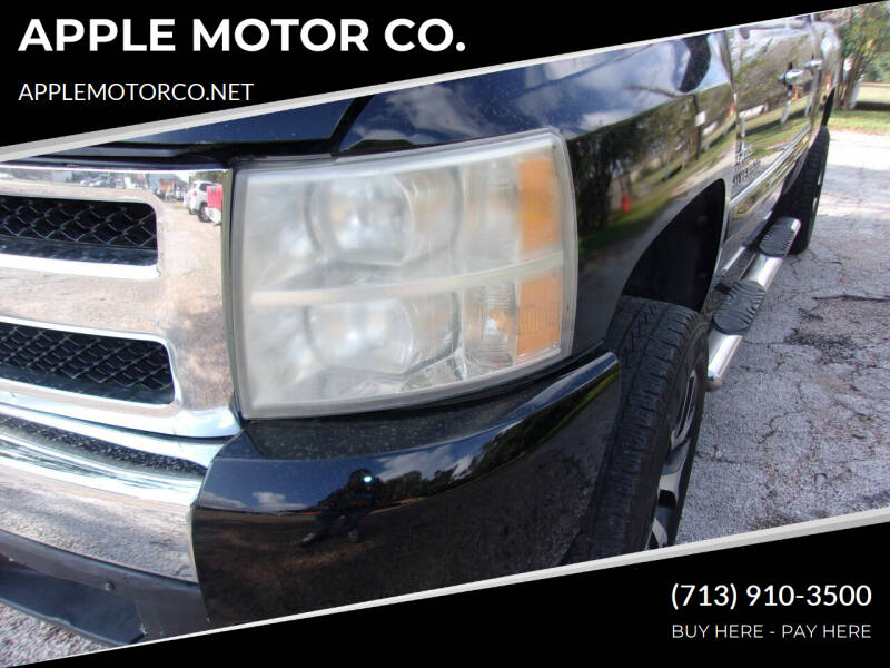 2011 Chevrolet Silverado 1500 for sale at APPLE MOTOR CO. in Houston TX