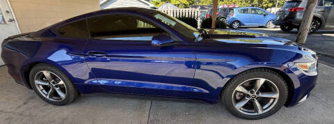 2016 Ford Mustang V6