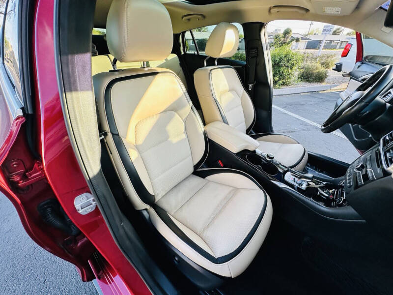 2019 Infiniti QX30 Luxe