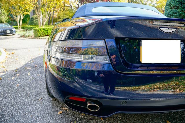 2015 Aston Martin DB9 Volante