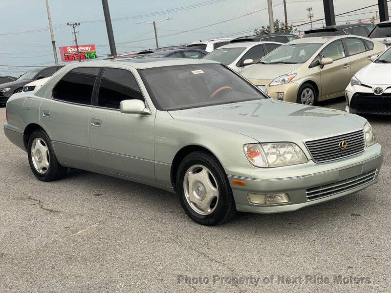 1998 Lexus LS 400