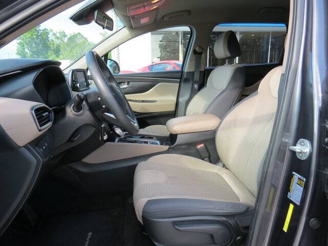 2020 Hyundai Santa Fe SE