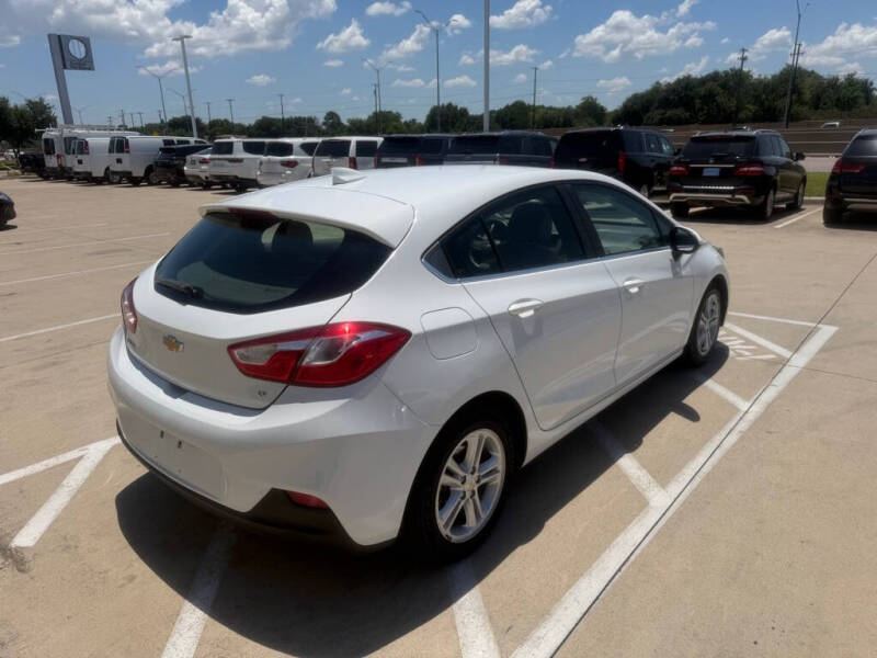 2017 Chevrolet Cruze LT Auto