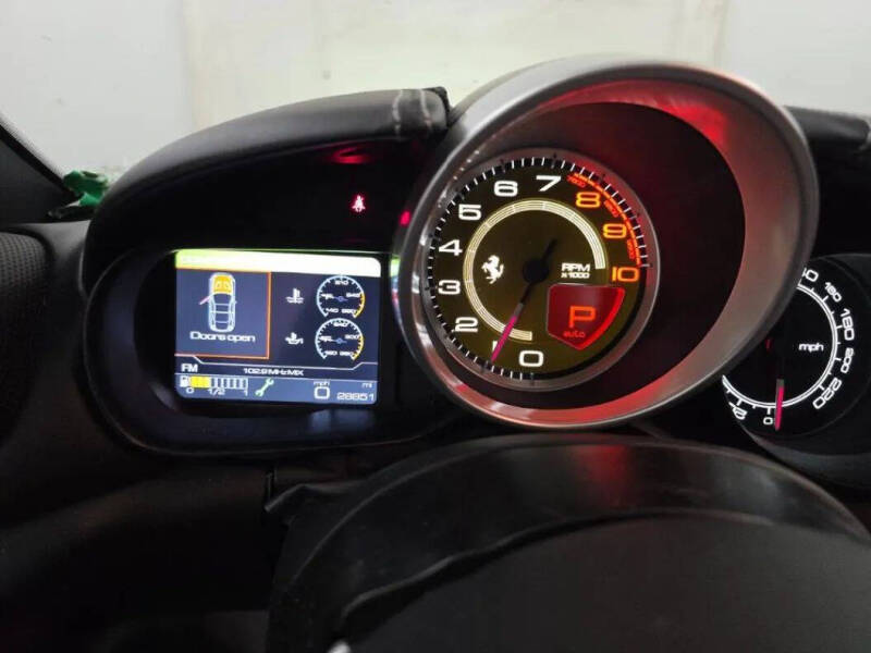 2016 Ferrari California T