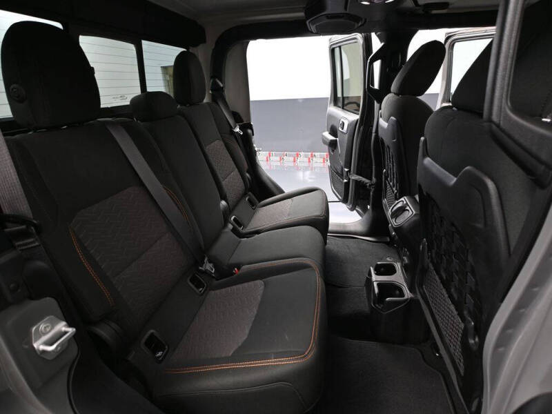 2022 Jeep Gladiator Mojave