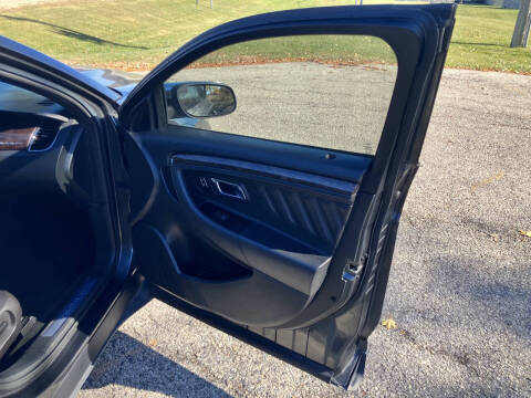 2017 Ford Taurus Limited