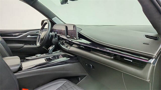 2023 Cadillac Escalade-V